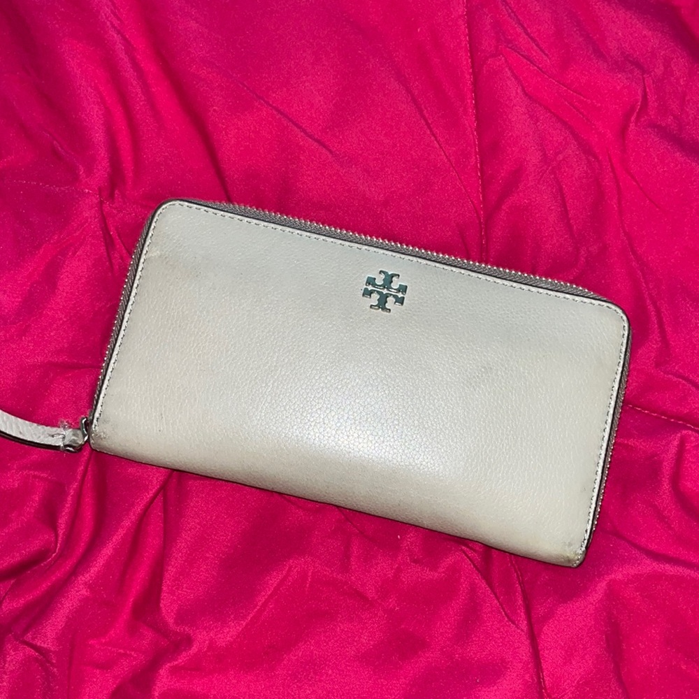 Tory Burch Wallet